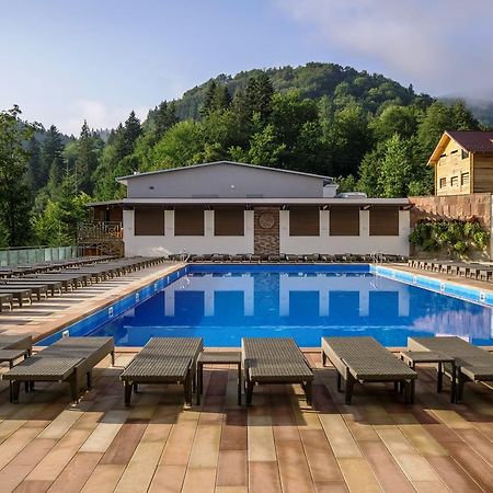 Stanislavsky Hotel Group ياريمتشي المظهر الخارجي الصورة
