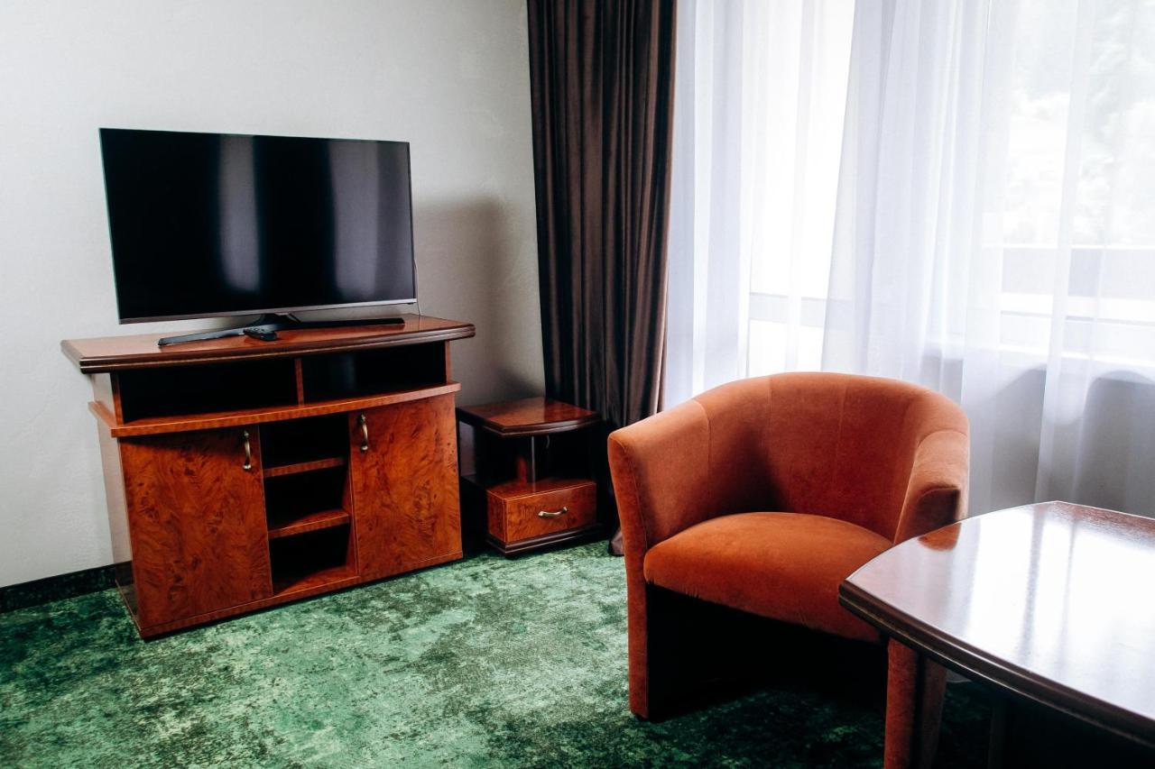 Stanislavsky Hotel Group ياريمتشي المظهر الخارجي الصورة